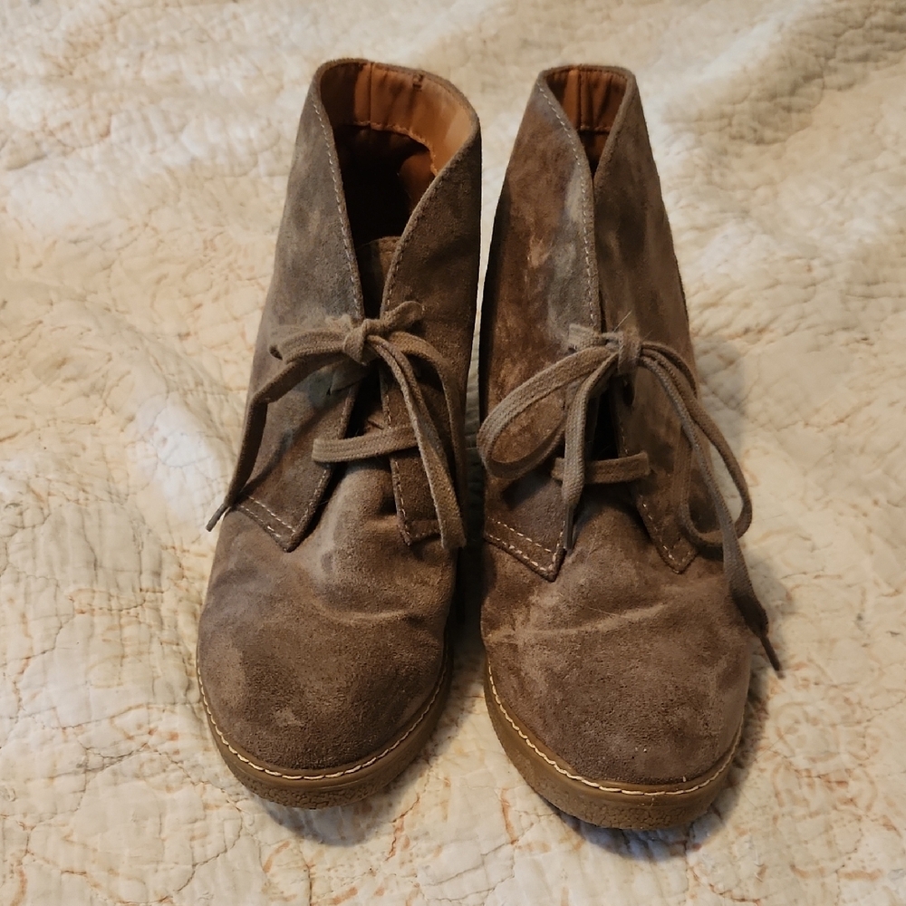 Universal Thread Brown Heeled Boots